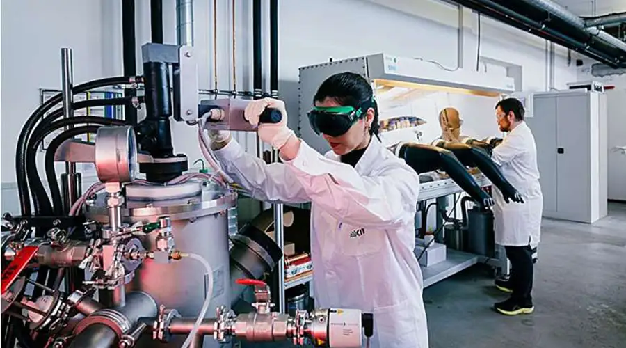 آلیاژ جدید برای قطعات بخش داغ توربین گاز