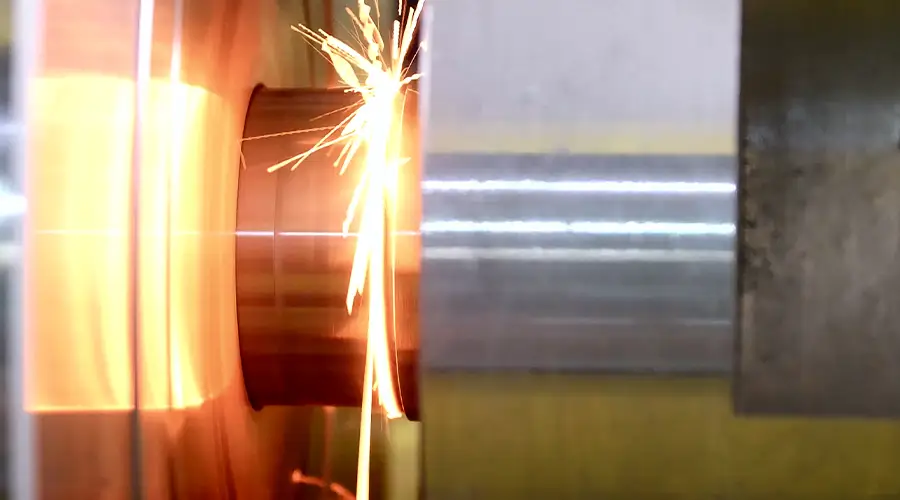 بکارگیری جوشکاری دورانی اصطکاکی برای ساخت قطعات موتورهای روسی